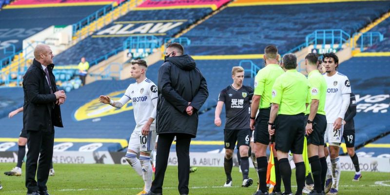 Phân tích soi kèo về trận đấu giữa hai đội bóng Leeds vs Burnley